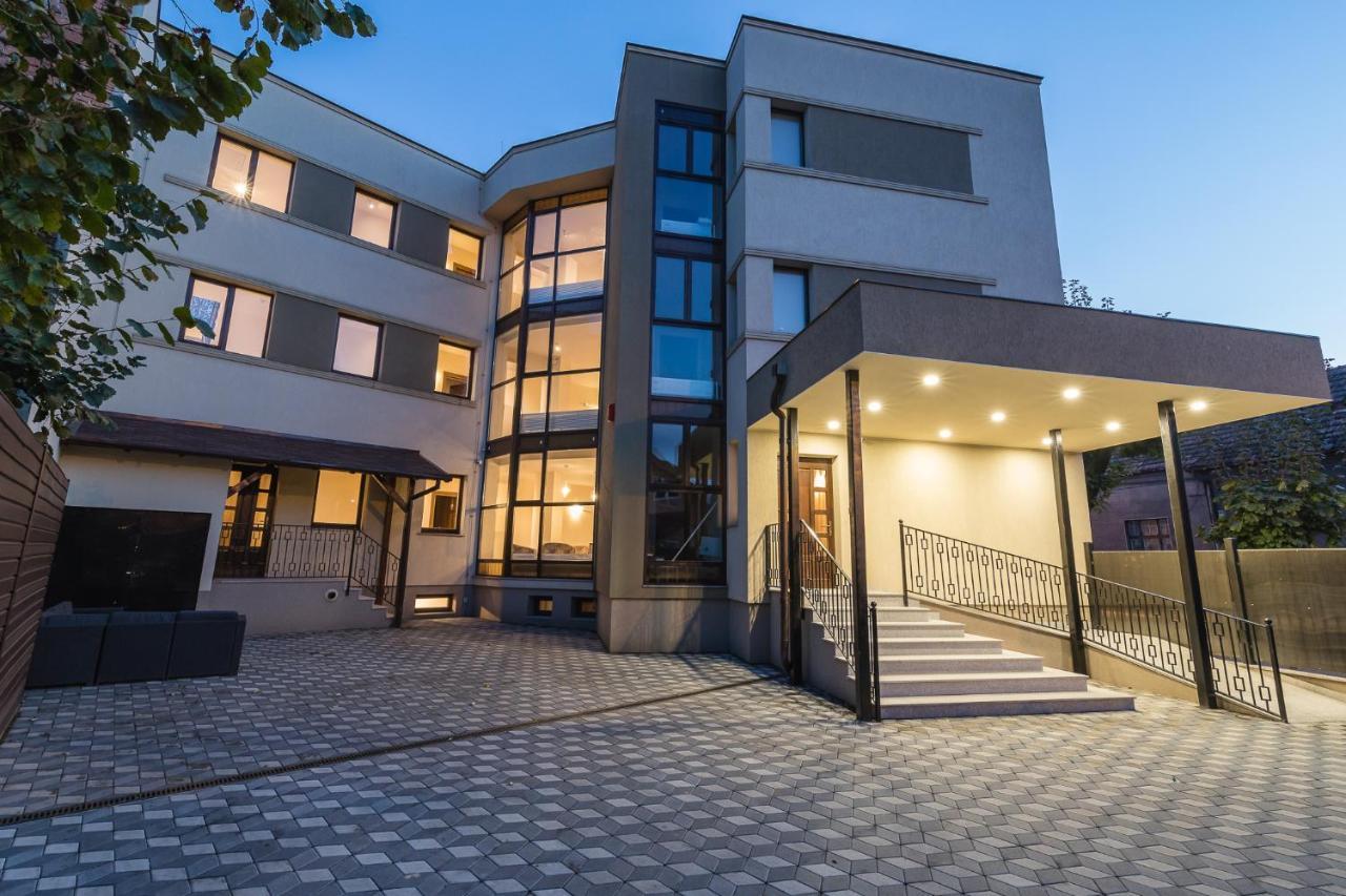 Pensiunea Select Central Targu Mures Exterior foto